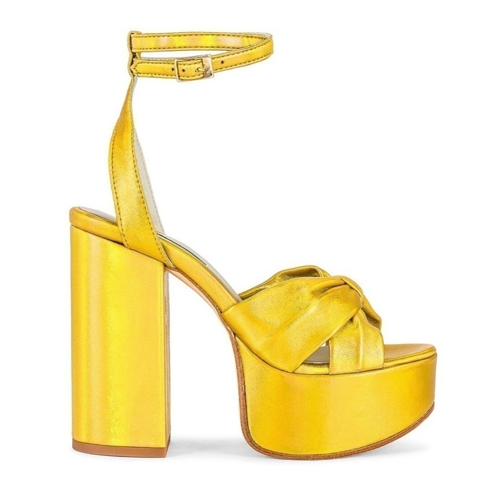 Revolve Chelsea Paris Zasa Platform Sandal in Gold Holo Size 38